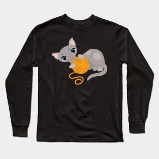 Cat playing with yarn Long Sleeve T-Shirt